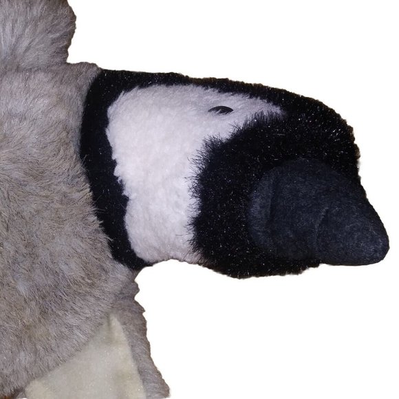 VTG Douglas Cuddle Toy Emperor Penguin Realistic Grey Stuffed Plush 1985 Rare - Picture 6 of 11